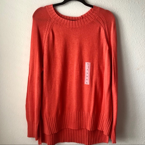 Old Navy Sweaters - Old Navy Rib- Knit Trim Crew Neck Sweater